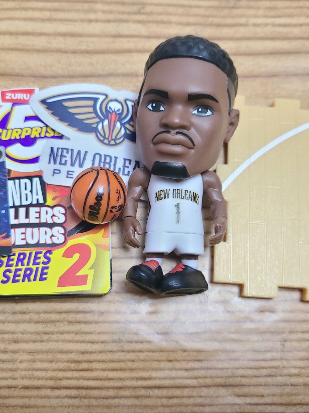 Zion Williamson NBA Ballers Series 2 mini figure